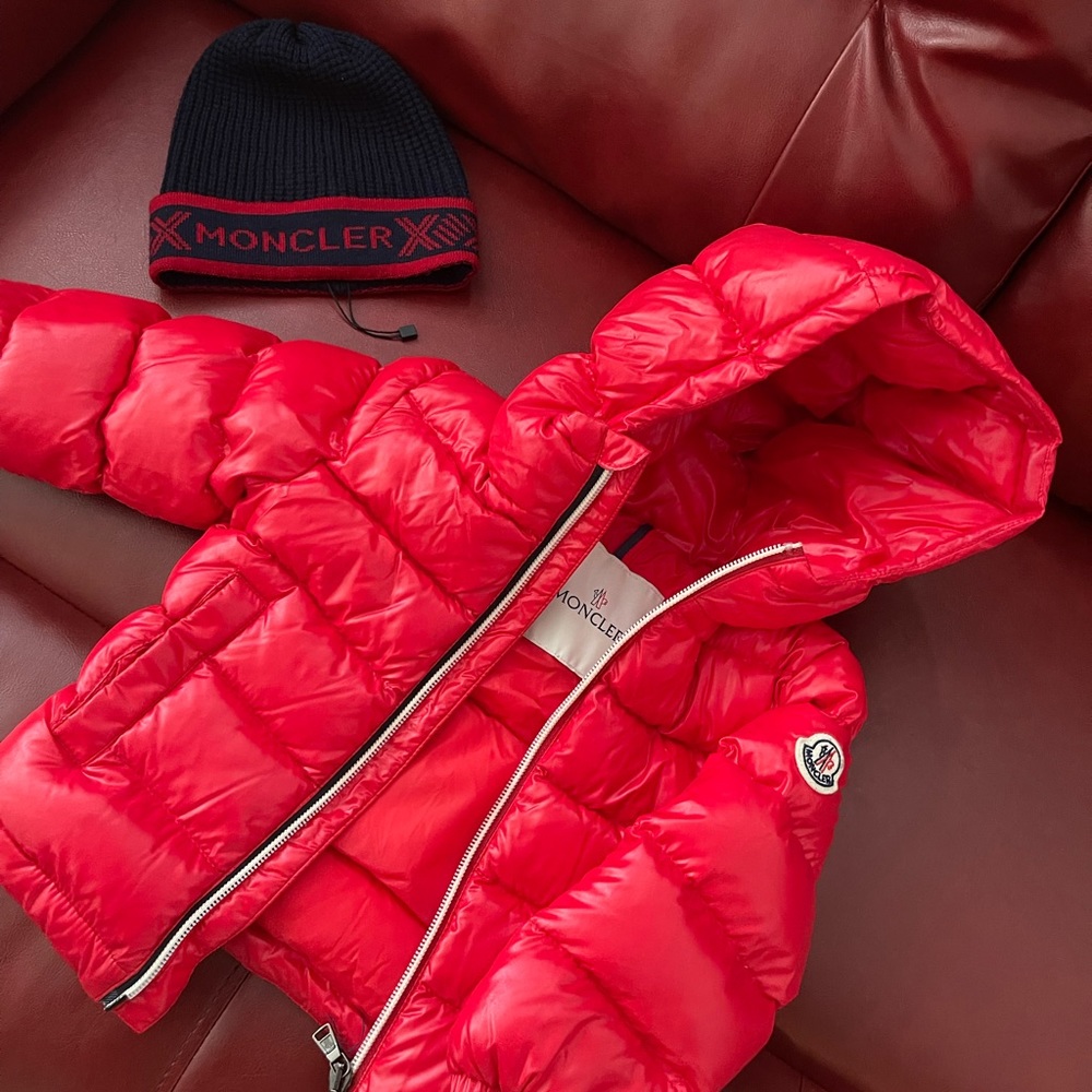 Toddler Baby Moncler red coat size 12-18m